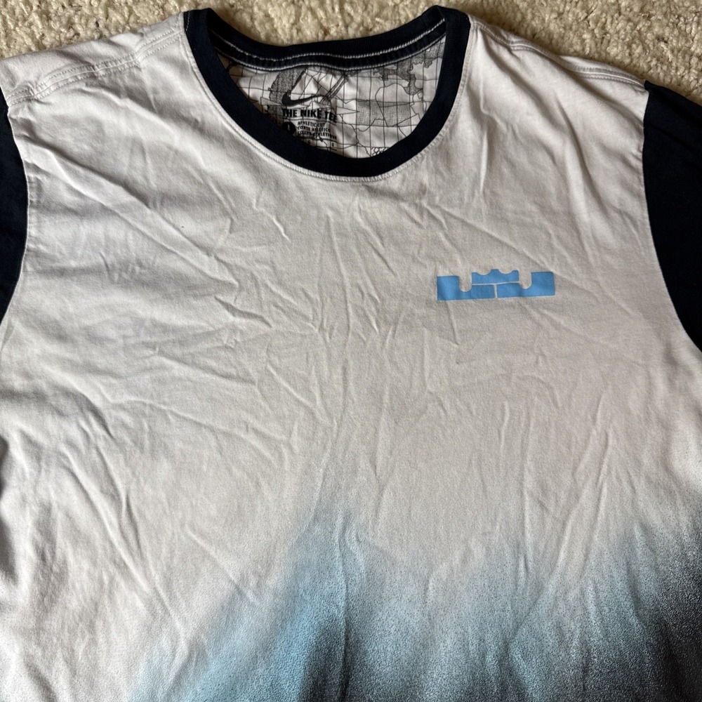Nike Lebron James T Shirt Mens Large Black White Blue